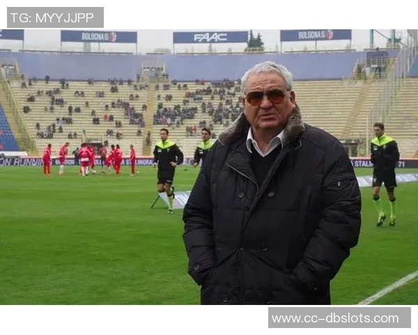 莱切总监科尔维诺盛赞卡马达天赋超群能力卓越年龄无阻